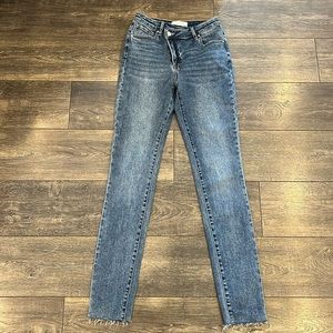 Risen skinny jeans
